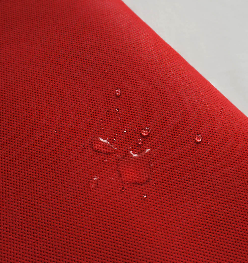 PPC-tablecovers-nonwoven-tablecloths-color-red